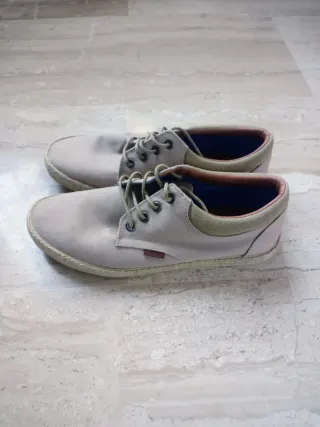 Zapatillas casuales beige