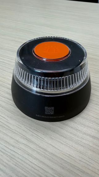 Baliza V16 Geolocalizada y Homologada - NUEVA