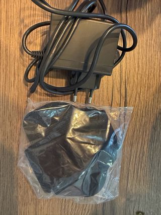 Nintendo Switch OLED + 5juegos + mando extra+funda