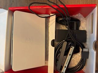 Nintendo Switch OLED + 5juegos + mando extra+funda