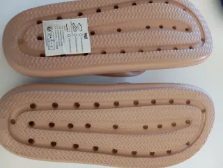 Chinelos MO borracha bege tamanho 39