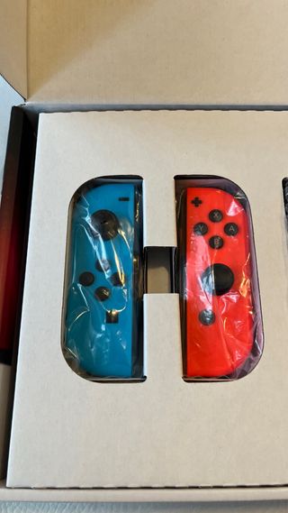 Nintendo Switch Azul y Rojo