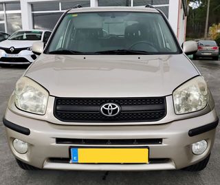 Toyota RAV4 2004