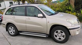 Toyota RAV4 2004