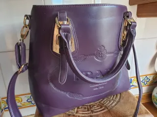 Bolso Prada Grande Morado
