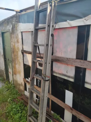 Escalera de aluminio extensible