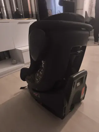 Silla de coche negra PLAY