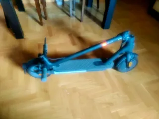 Patinete Eléctrico mi.com Poco Uso