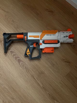 Lote Nerf: Pistolas y Chaleco