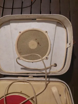 Tocadiscos Vintage Tedeschi Maleta Rojo Beige