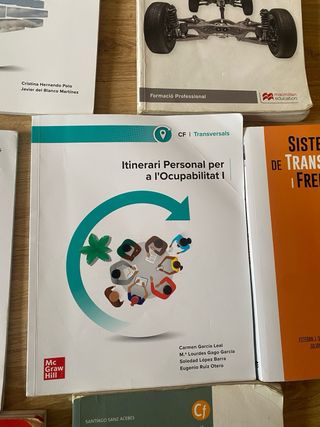 Libros 1r de electromecánica del automóvil