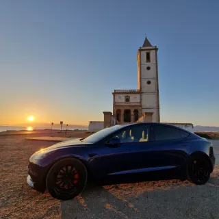 Tesla Model 3 Performance