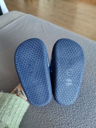 Zapatillas Spiderman Talla 24-25