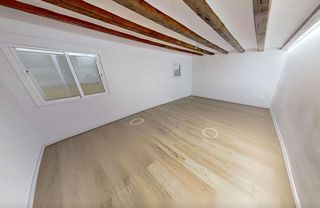 Local comercial en venta en El Raval en Barcelona