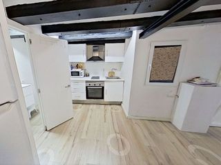 Local comercial en venta en El Raval en Barcelona