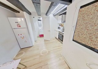 Local comercial en venta en El Raval en Barcelona