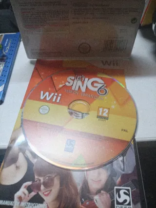 Juego Wii Sing 6 Karaoke + 2 Micrófonos