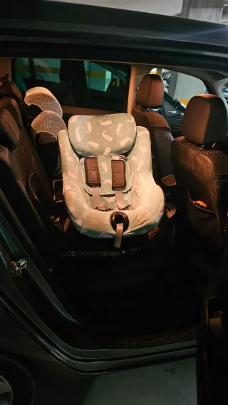 Silla coche Britax Römer gris dual fix M I-size