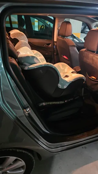 Silla coche Britax Römer gris dual fix M I-size