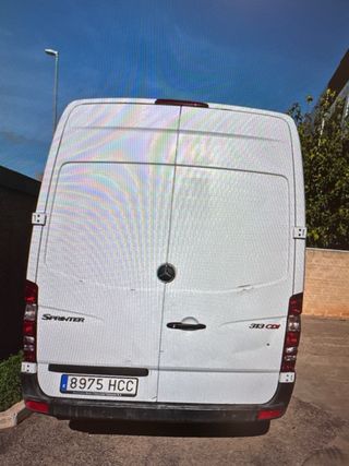 Mercedes-Benz Sprinter 2011