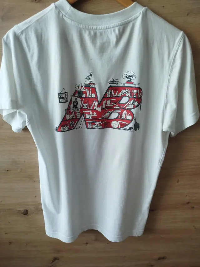 Camiseta New Balance Blanca