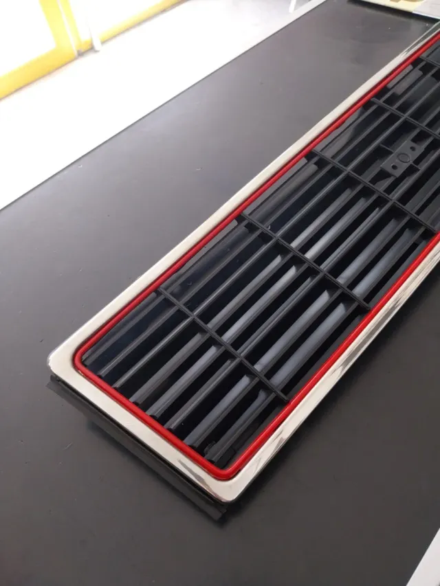 Rejilla Delantera Lancia Y10 GT