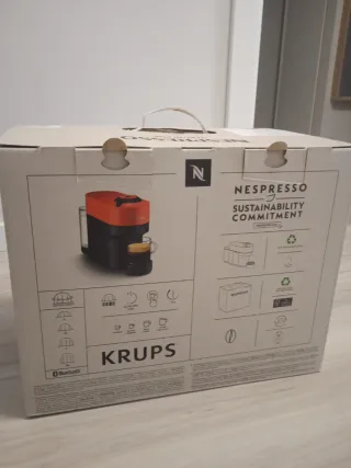 Cafetera Nespresso Vertuo Pop Roja/Negra