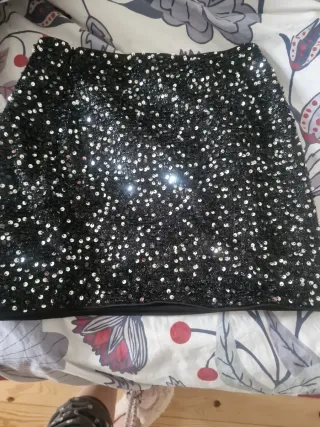 Falda negra lentejuelas talla m