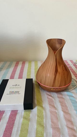 Humidificador de aceites esenciales efecto madera