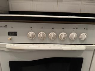 Cocina Edesa Gas y Horno Eléctrico