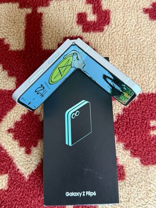 Samsung Galaxy Z Flip6 256GB