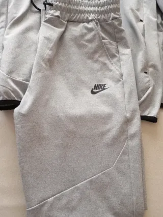 Chándal Nike Gris Nuevo
