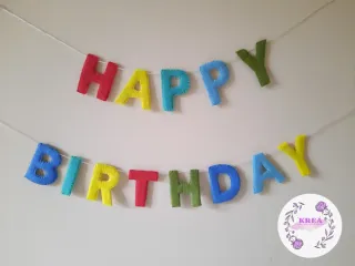 Banner Buon Compleanno pannolenci colorato