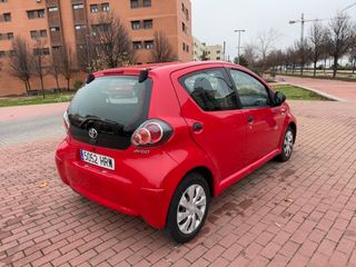 TOYOTA AYGO 1.0 5 PUERTAS
