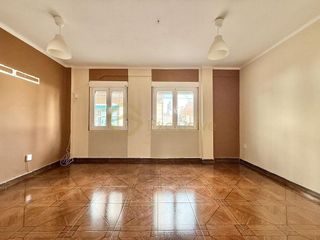 Piso en venta en La Magdalena - Versalles en Avilés