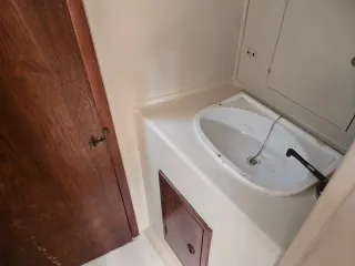 Velero Galileo amarillo