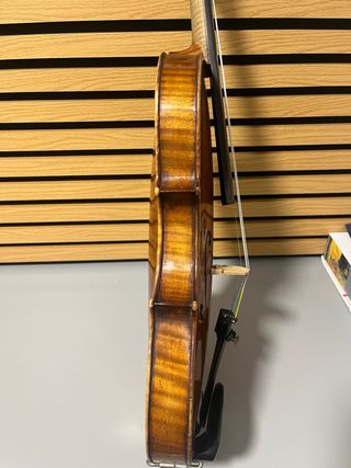 Violín antiguo, copia Maggini