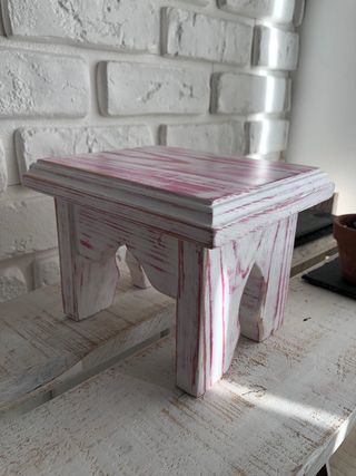 Banqueta mini de madera