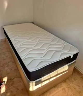 Canapé y colchón individual