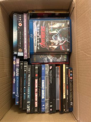 Caja familiar de DVDs y Blu-rays