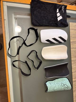 2 Paia di Protezioni per Ginocchiere Adidas e Joma