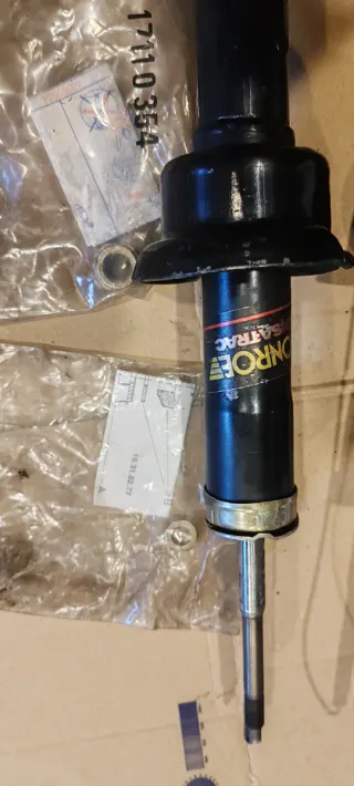 Ammortizzatori posteriori Monroe per Honda Civic e Rover