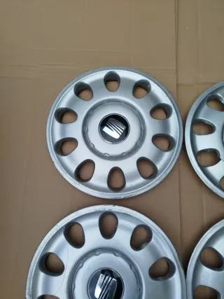 Tapacubos Seat 14 (4 unidades)