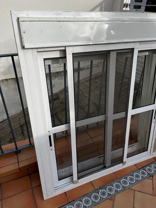 Ventanas correderas aluminio con persiana 120x132