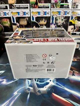 Funko Pop! Ghostbusters Ecto-1 con Trevor 83
