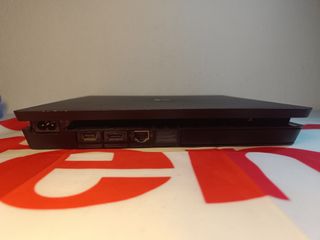 Consola PS4 Pro 500GB + 3 Juegos