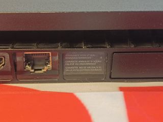 Consola PS4 Pro 500GB + 3 Juegos