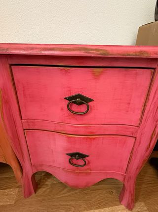 Mesitas de noche vintage (naranja y rosa)