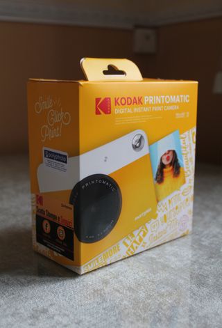 Cámara Instantánea Kodak Printomatic Amarilla