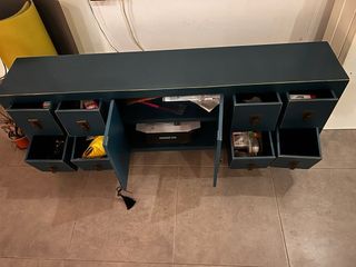 Mueble vintage azul madera